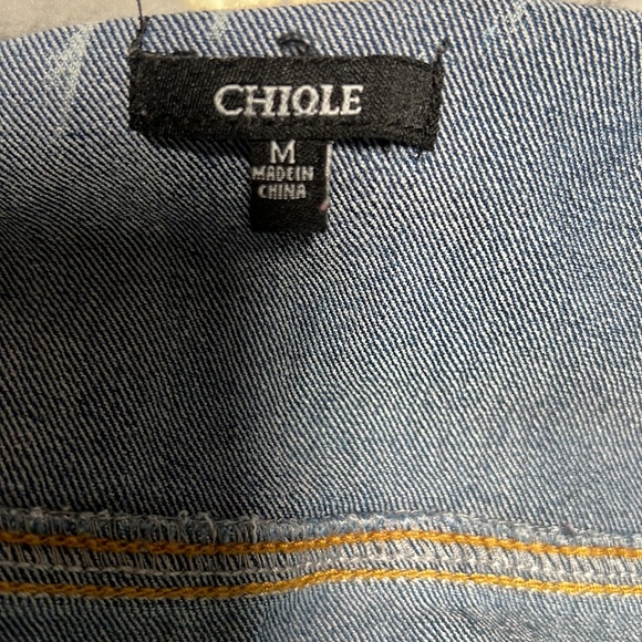 Chiqle Denim Architect Denim Vest With Unattachable Hood - Picture 8 of 8